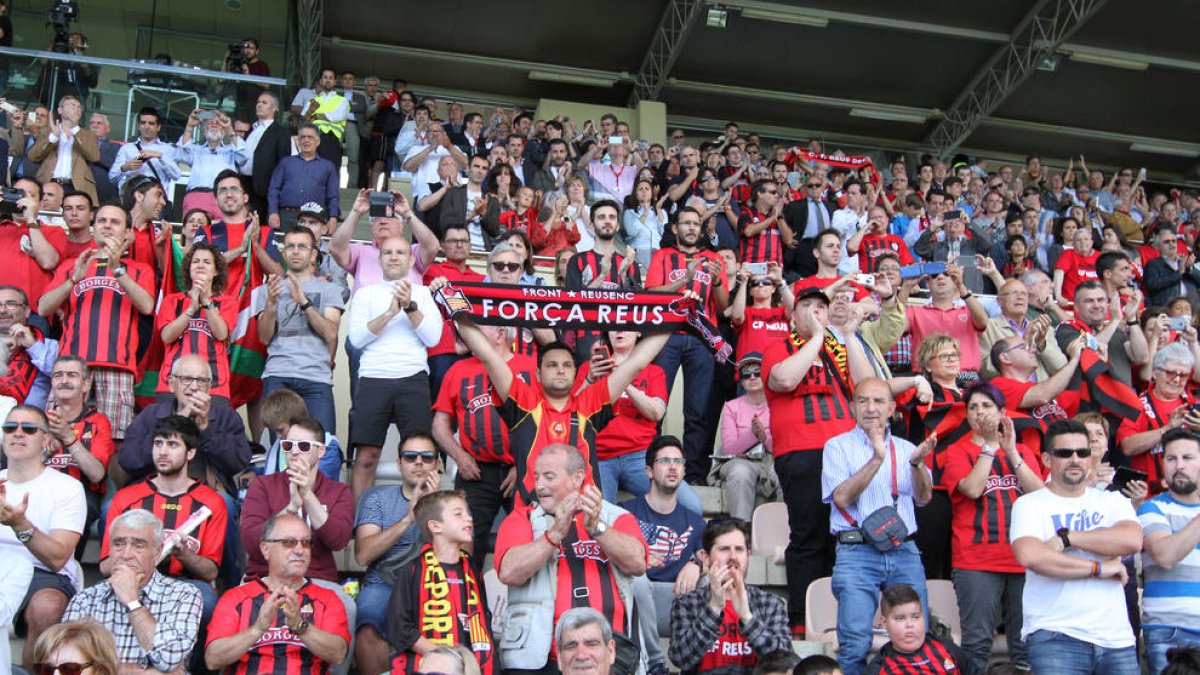 L'Estadi reviu el ple de les grans ocasions