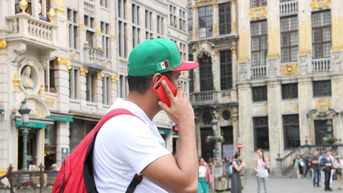 Los sobrecargos pel 'roaming', a punto de desaparecer en la UE