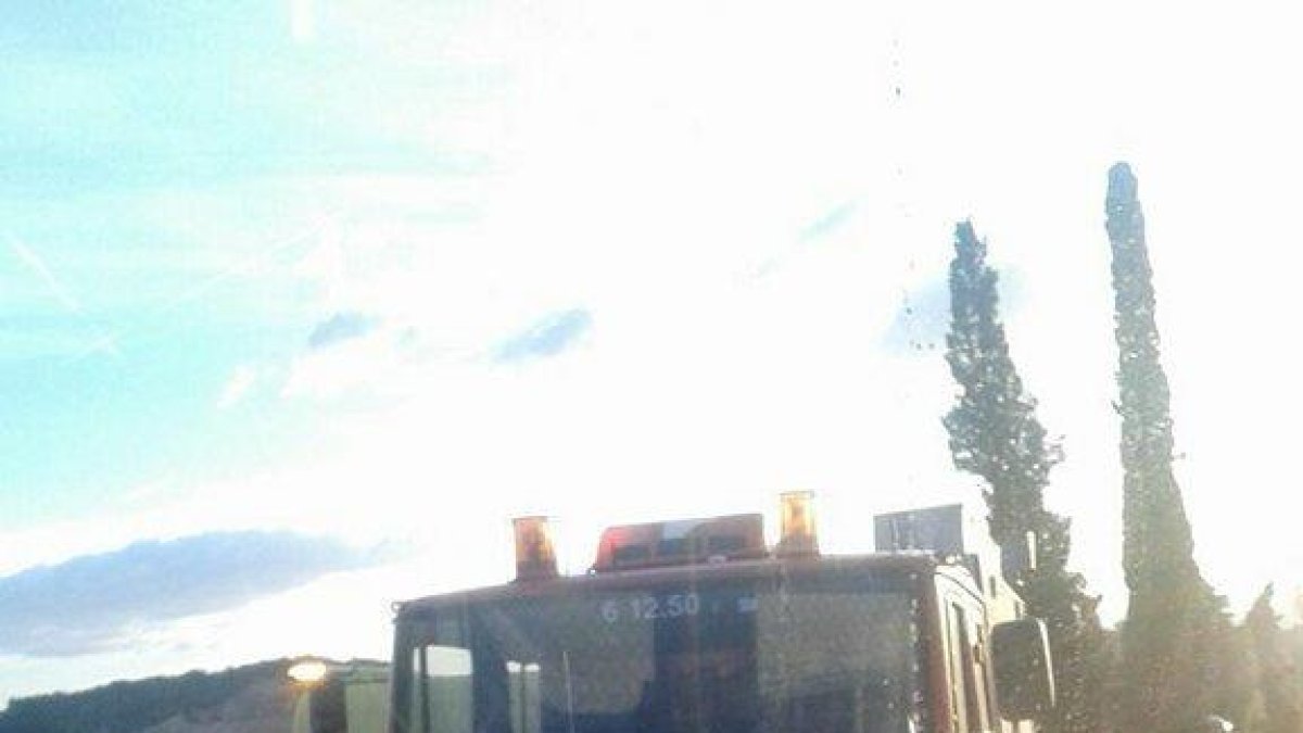 Un ferit en un xoc entre dos cotxes a Tarragona