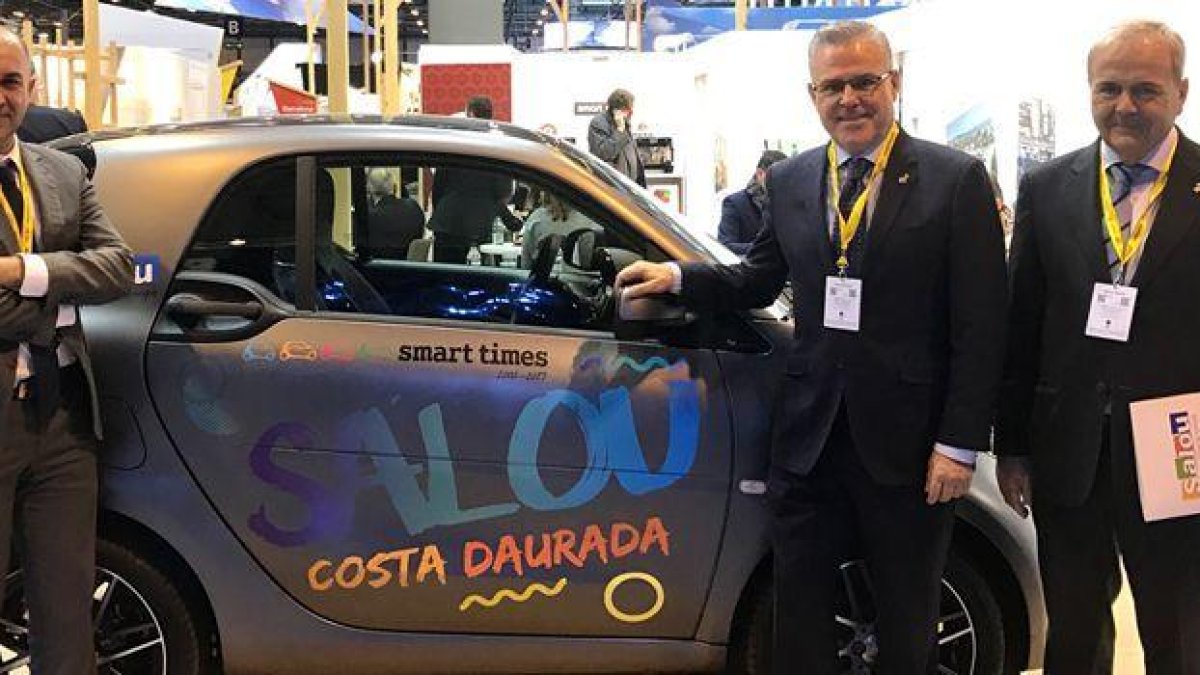 Salou promociona en una feria de Madrid el encuentro de vehículos inteligentes de junio