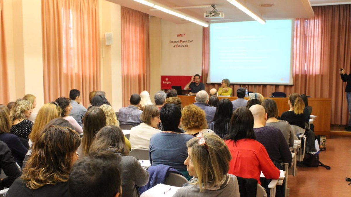 Tarragona acull una Jornada formativa sobre els trastorns de Diògenes i Acumulació en habitatges