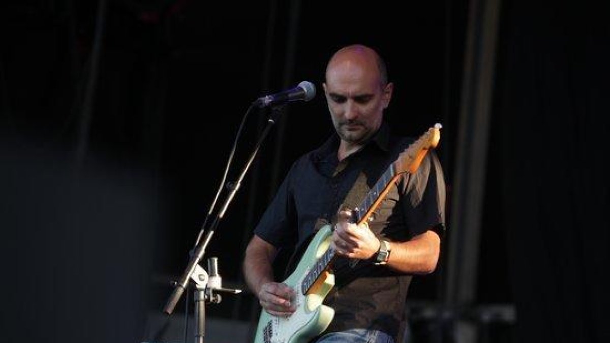 Joan Miquel Oliver y Cris Juanico, en concierto, en las Fiestas de Sant Maties 2018
