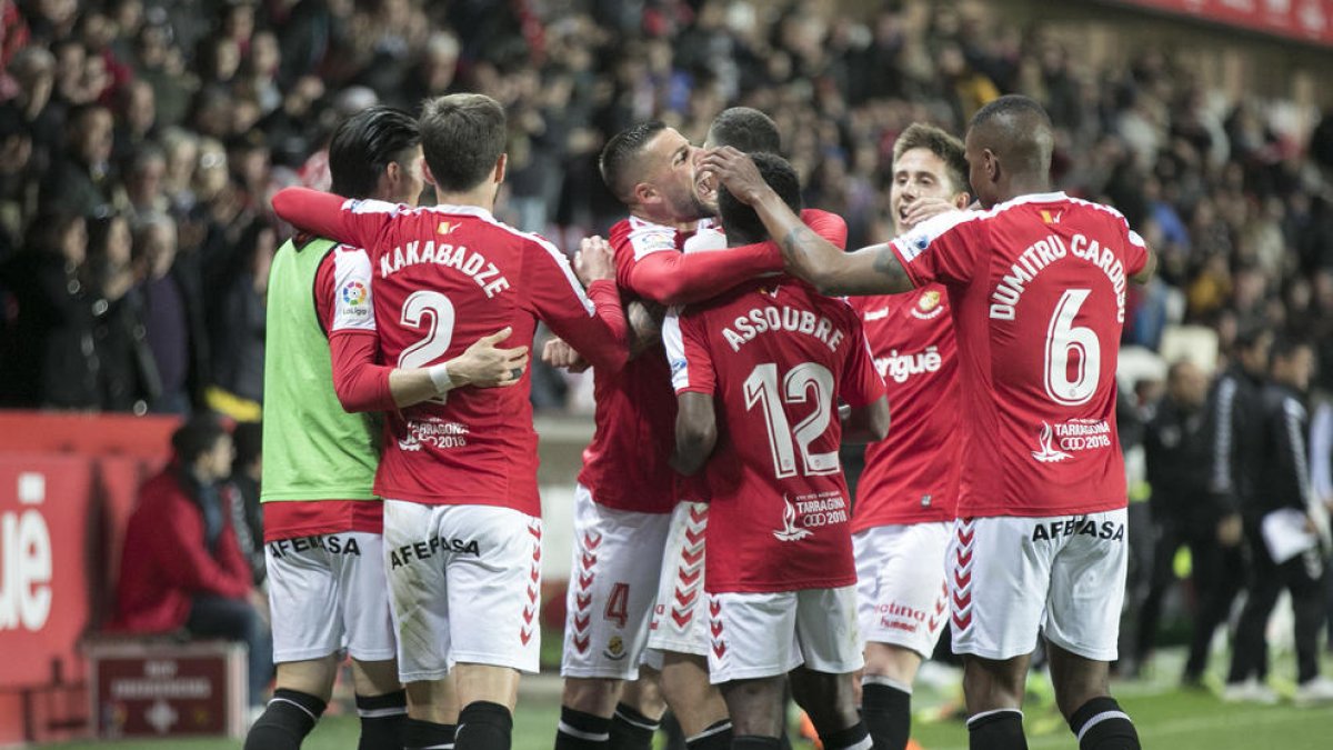 El Nou Estadi pudo ver tres goles (de los suyos) seis meses y medio después