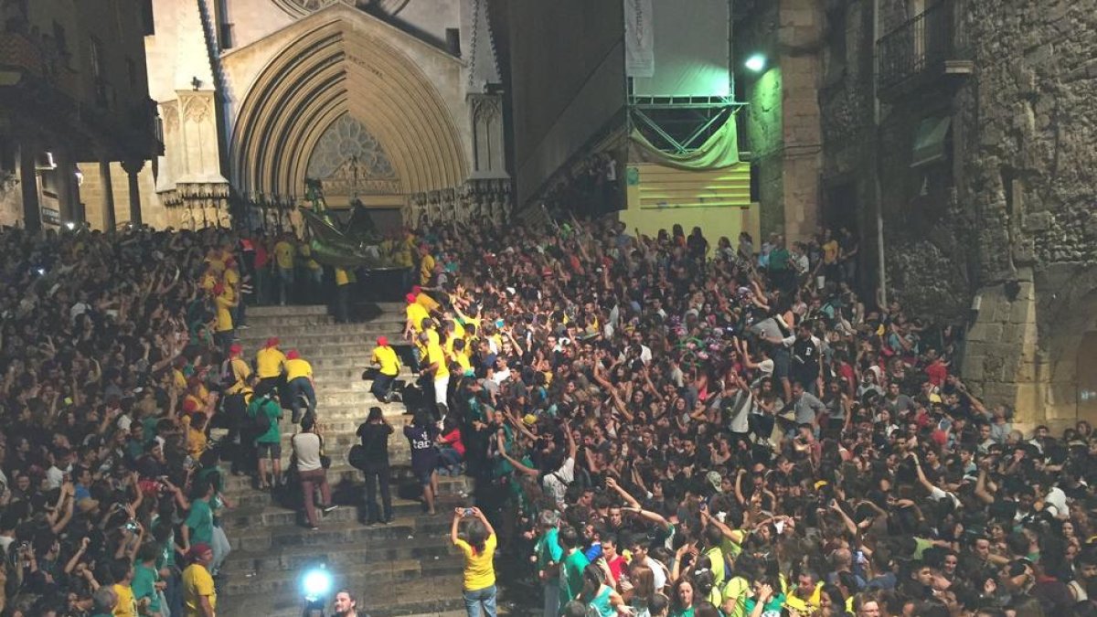 Santa Gadea y los Juegos marcan la Bajada del Águila