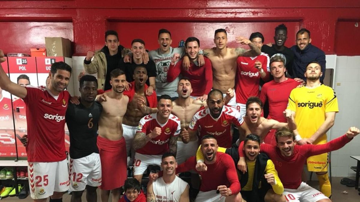El vestidor del Nàstic celebra la golejada contra el Lugo