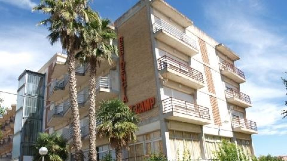 Las residencias de personas mayores Alt Camp y Montserrat Cuadrada tendrán nuevas plazas públicas