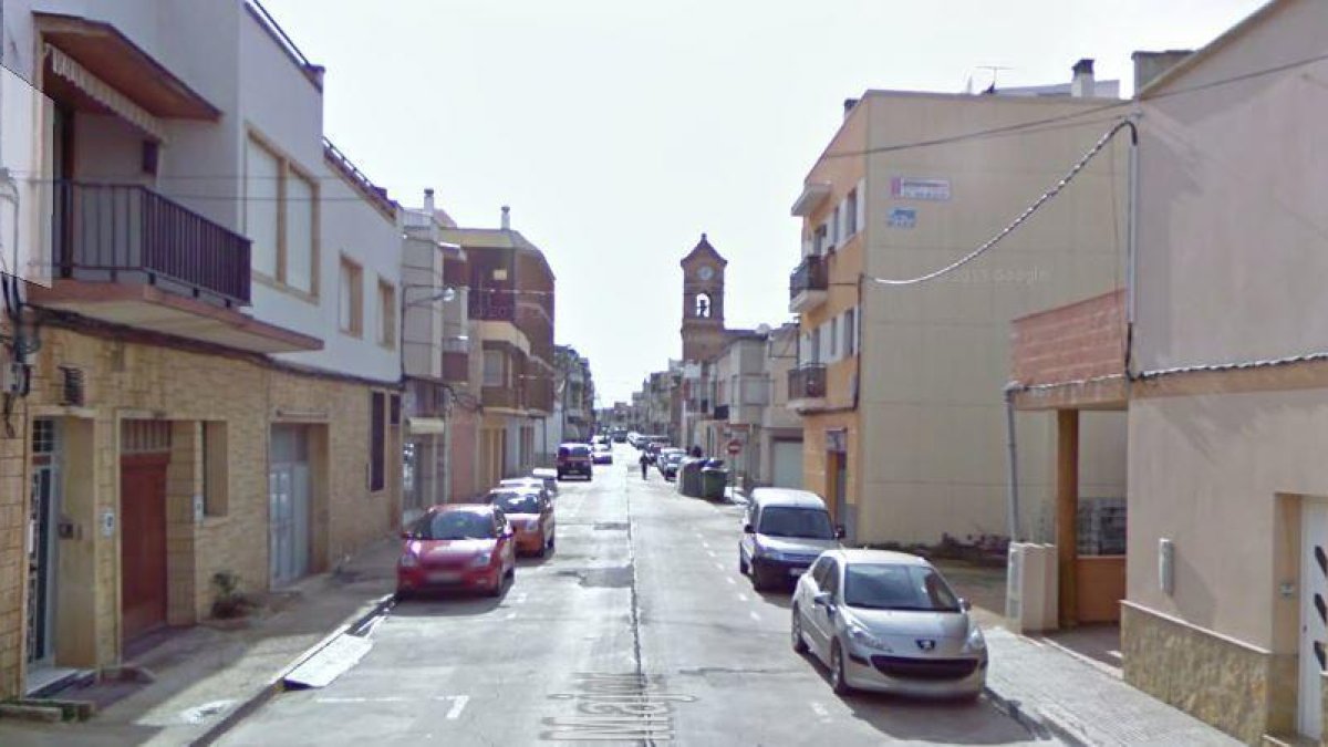 S'incendia una xemeneia en un habitatge de Deltebre sense causar ferits