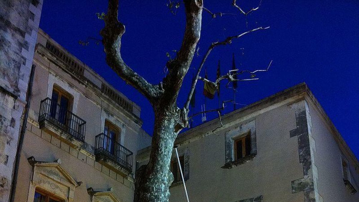 Conflicte laboral en una residència del Vendrell per impagaments als treballadors