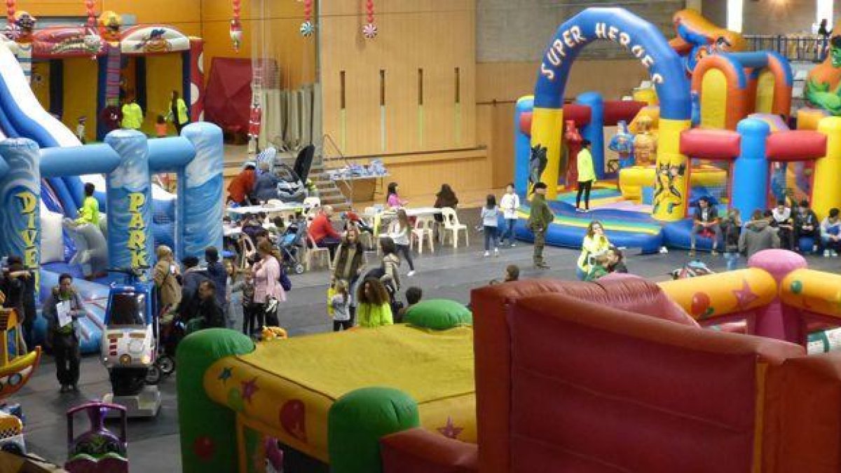 Una treintena de actividades para los niños de Salou durante las fiestas en el Espai Xic's