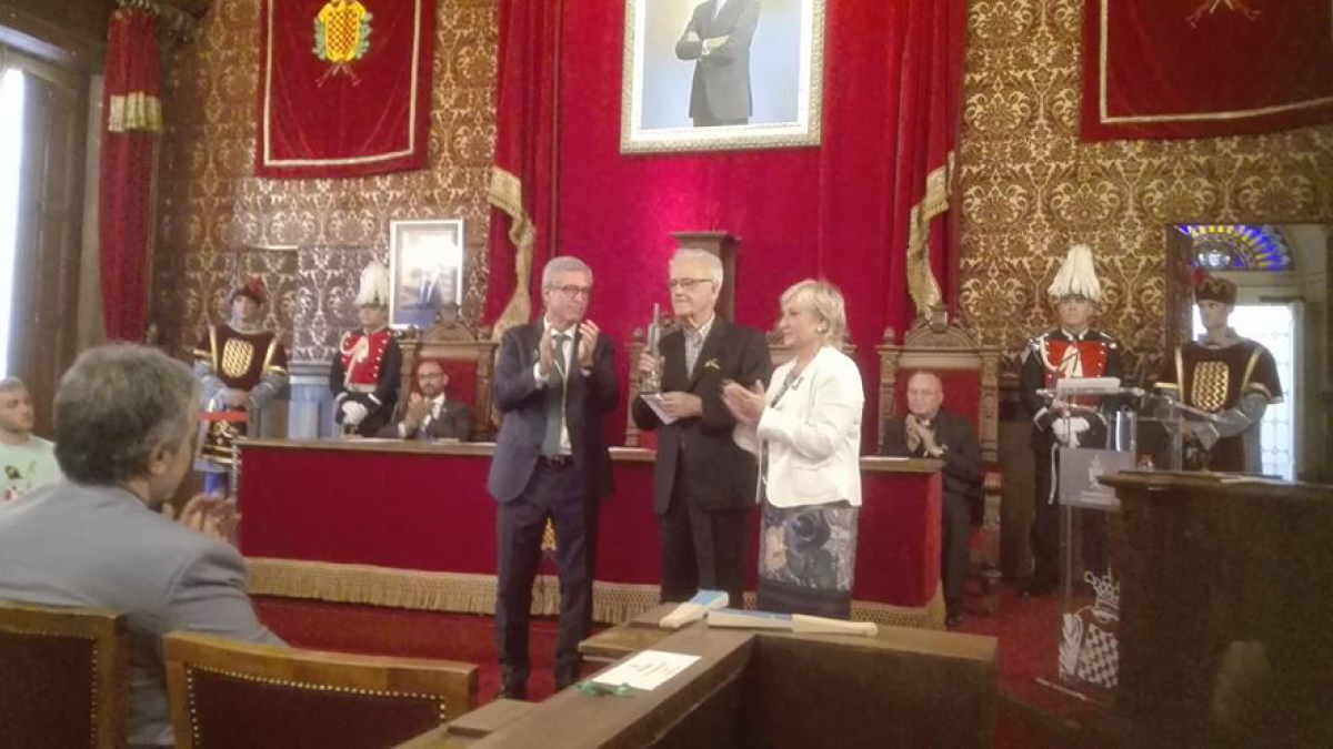 Xammar recull el premi El Balcó-Tarragoní de l'any 2016 coincidint amb el Pregó de Santa Tecla