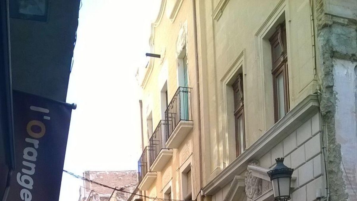 Una mañana de vermúes por celebrar la víspera de Misericordia