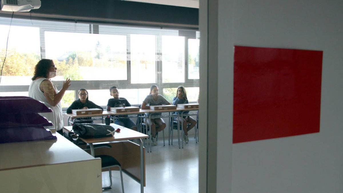 El Consejo Escolar catalán propone que la escuela obligatoria llegue a los 18 años