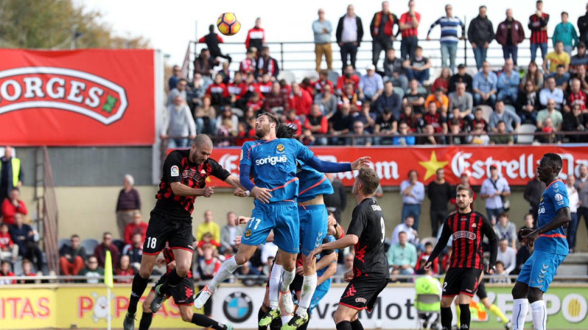 El Reus gana el derbi porméritos propios (1-0)