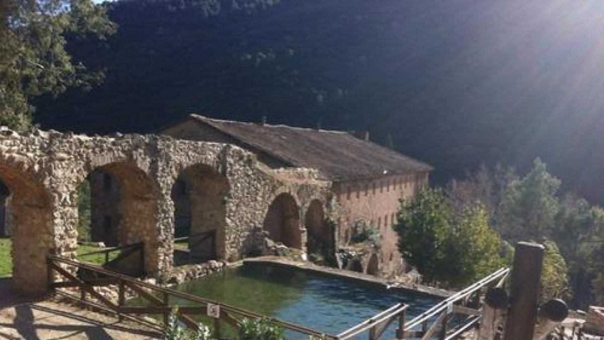 Un hombre resulta herido mientras hacía barranquismo en Alcover