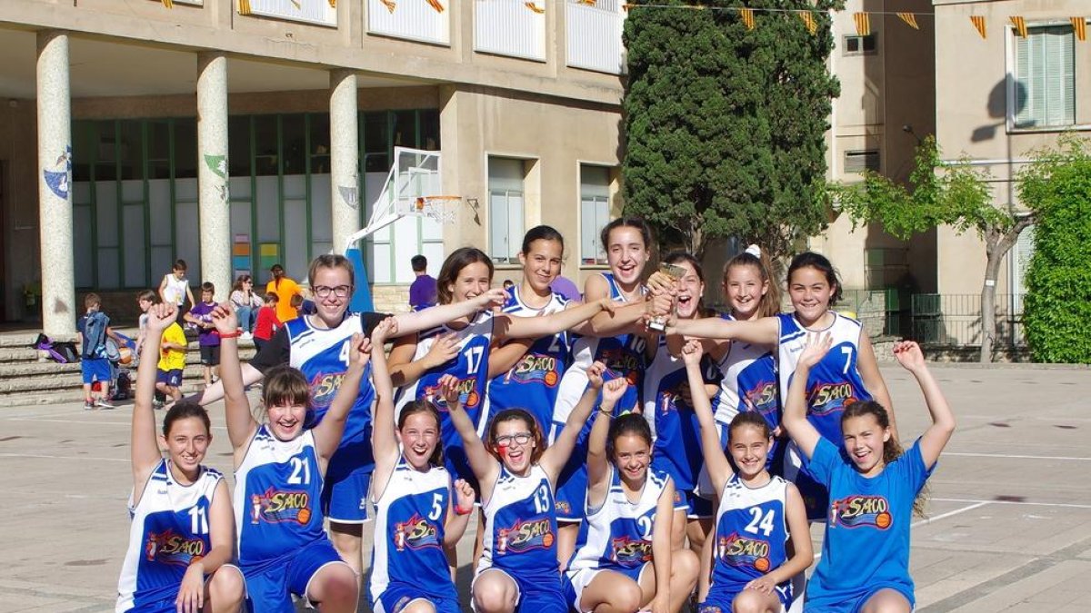 El alevín L10 del TGN toca el cielo coronándose campeón de Cataluña