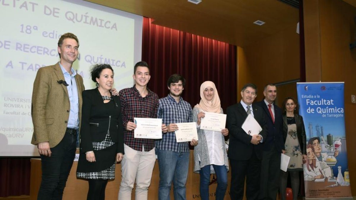 El AEQT premia los trabajos de investigación de estudiantes de l'Arboç, Reus y Tarragona