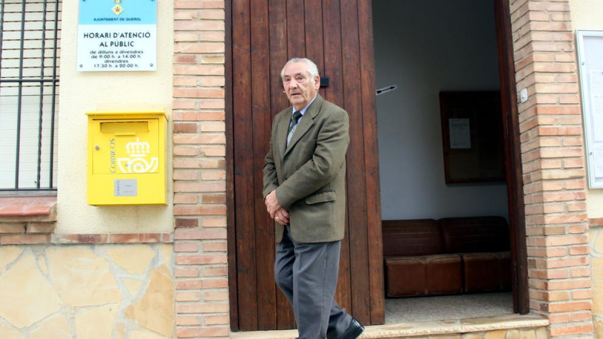 La moción de censura contra el polémico alcalde de Querol devuelve la alcaldía al grupo de independientes