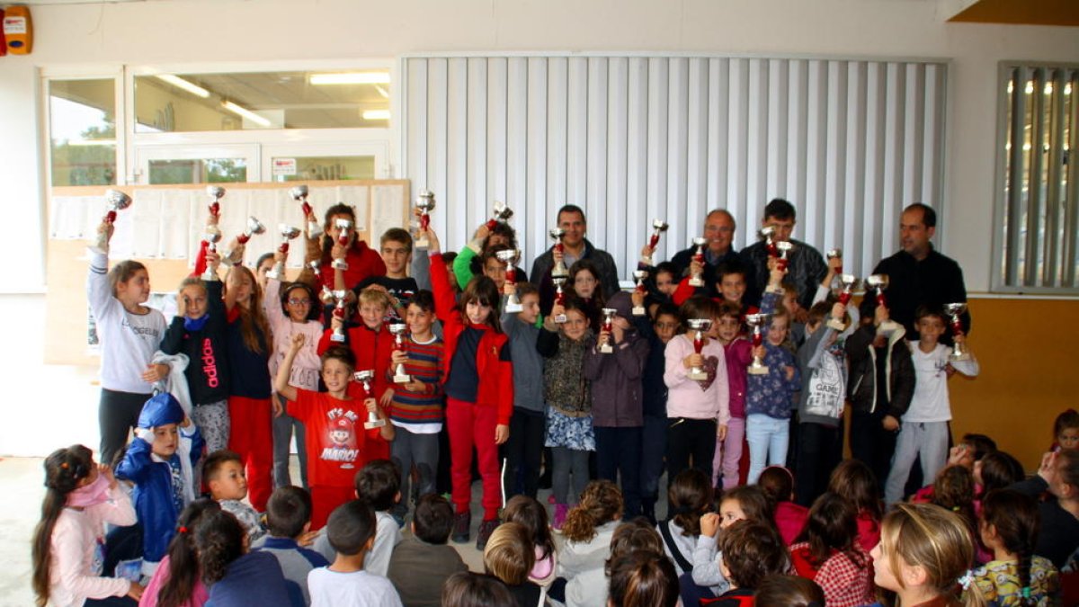 Más de 700 niños al VIIº Cross El Roquissar de Altafulla