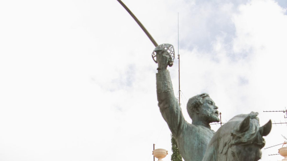 Borges llevará a los juzgados las averías continuas en el reloj de la plaza Prim