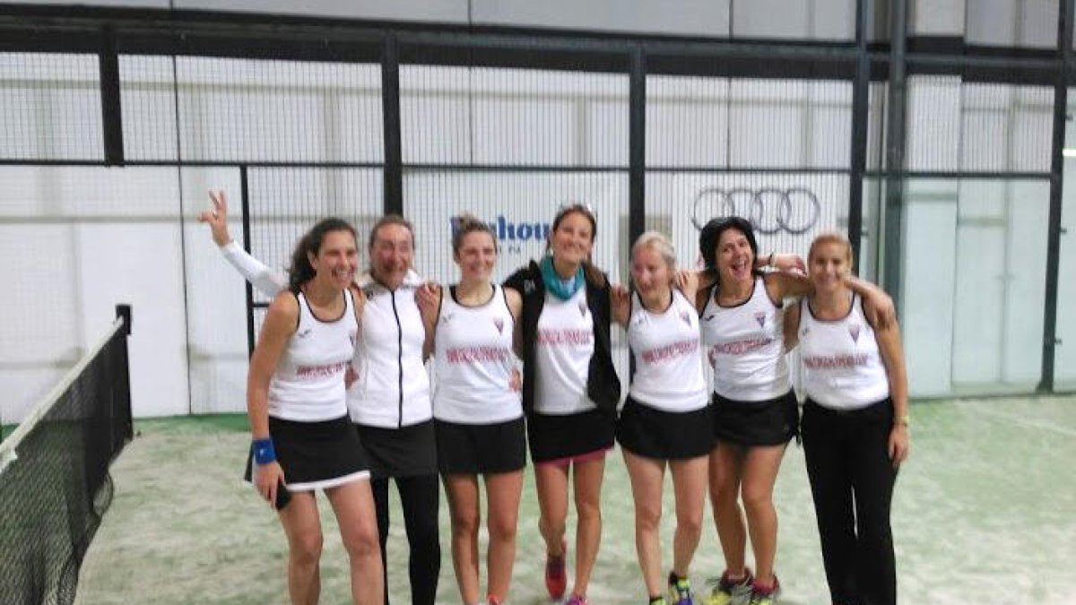 El pàdel femení del C.N. Reus Ploms puja de categoria