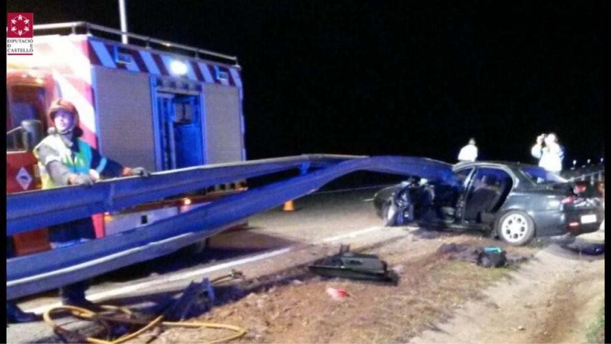 Un nadó d'Ulldecona mort i la seva mare ferida de gravetat en un accident a Vinaròs