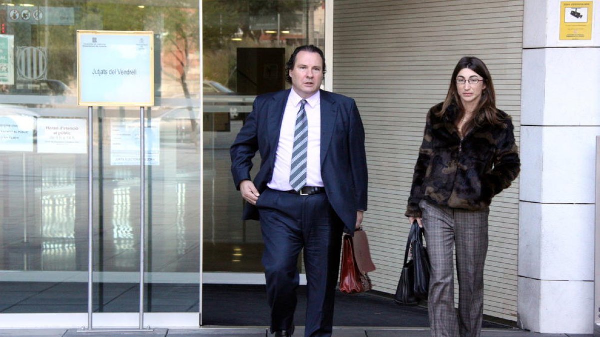 Demanen tres anys per a l'exalcalde de Torredembarra per prevaricació en l'adjudicació dels xiringuitos