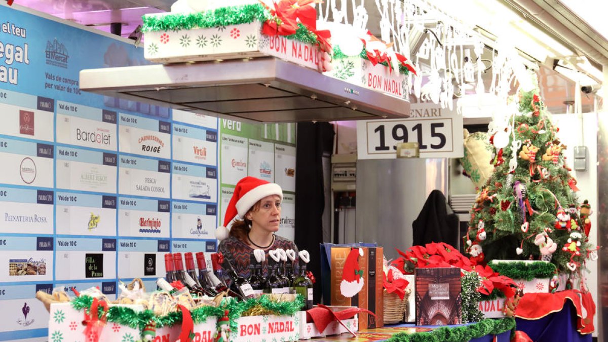 Ferrando: «Cuando el Mercat abra, habrá más interesados en los locales»