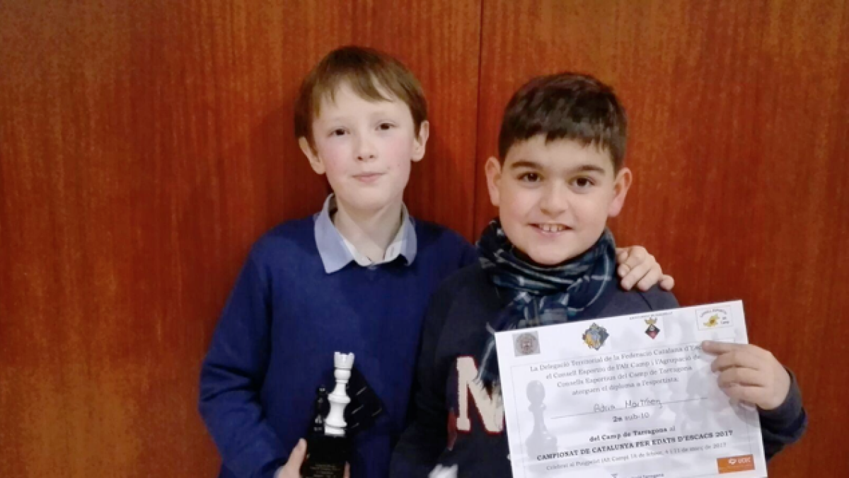 La Escuela de Ajedrez Salou triunfa en el territorial de edades