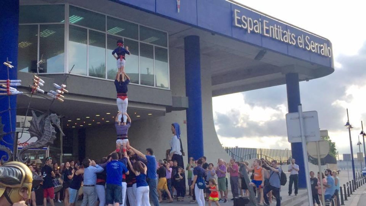 Queda inaugurado el Espai d'Entitats del barrio del Serrallo