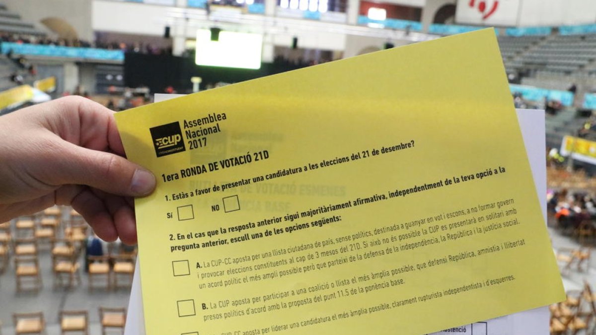 La CUP decideix concórrer el 21D liderant una candidatura «el més àmplia possible» i «rupturista i independentista»