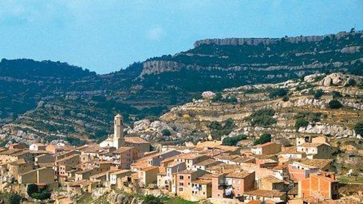 Una avería deja a dos mil abonados sin luz de madrugada en la zona de Prades