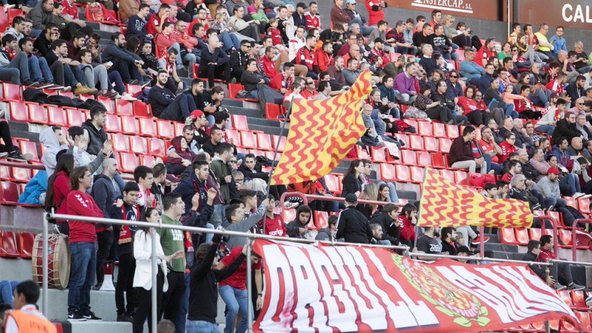 La hora de la siesta no le va al Nou Estadi