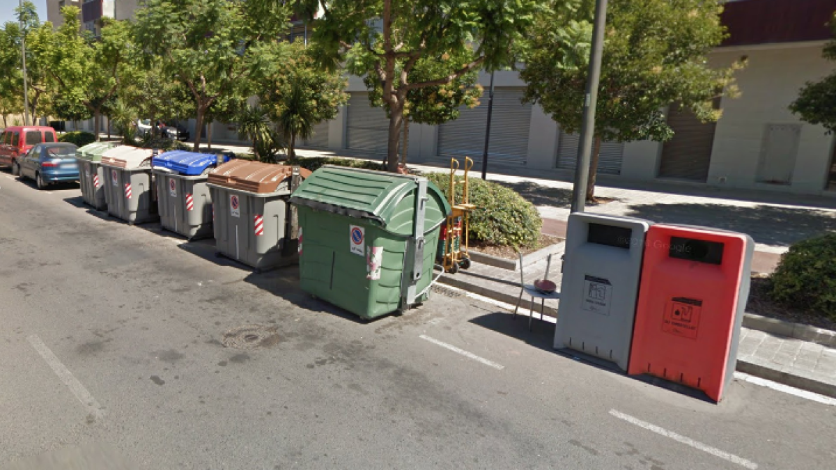 Madrugada de contenedores quemados en Reus