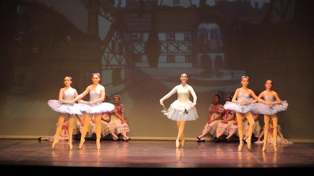 L'escola Artis-Fraga organitza un espectacle per divulgar el repertori clàssic