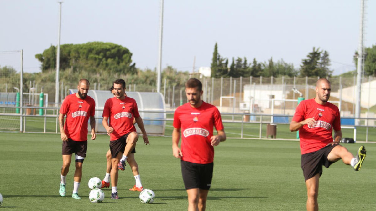 Sólo dos han ganado a Carranza