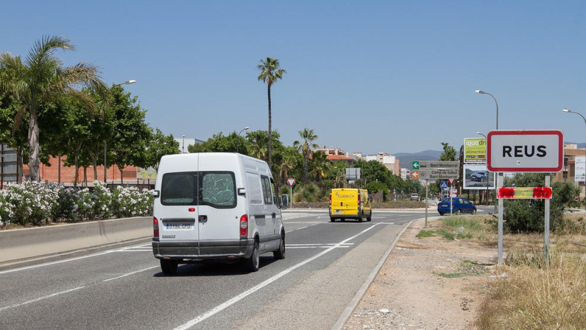 La ANC ha imprimido los carteles del AMI de plástico y los repondrá «indefinidamente»