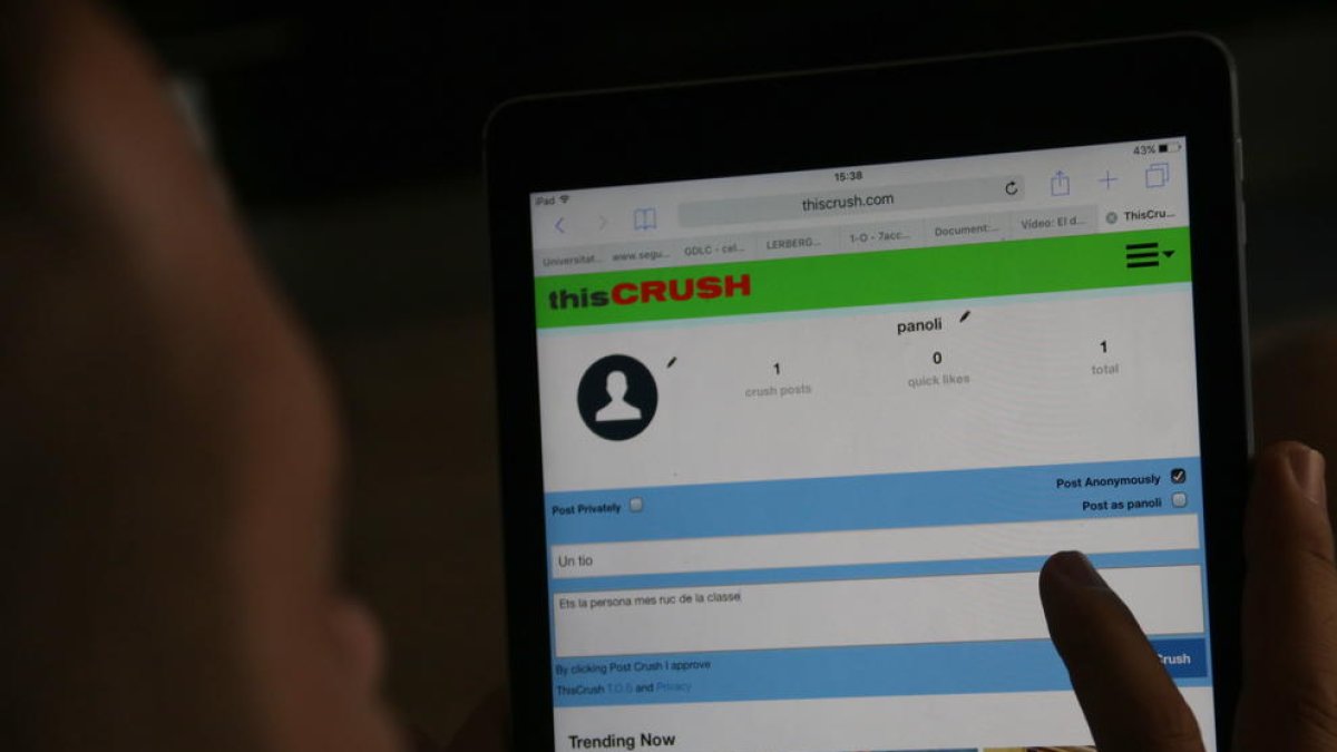 Alerta por una red social que facilita asediar en el anonimato a los adolescentes