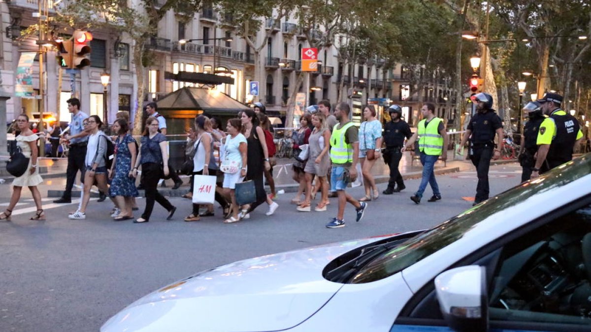 Los colegios de abogados se unen para atender a las víctimas de los atentados