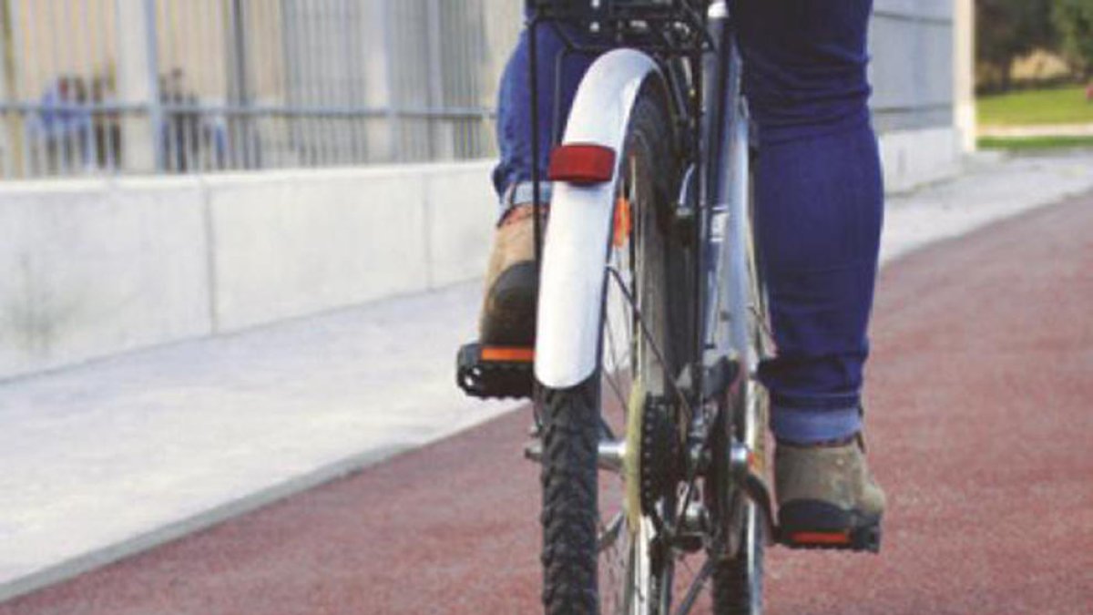 Los usuarios de la bicicleta ya tienen su guía para circular por Reus