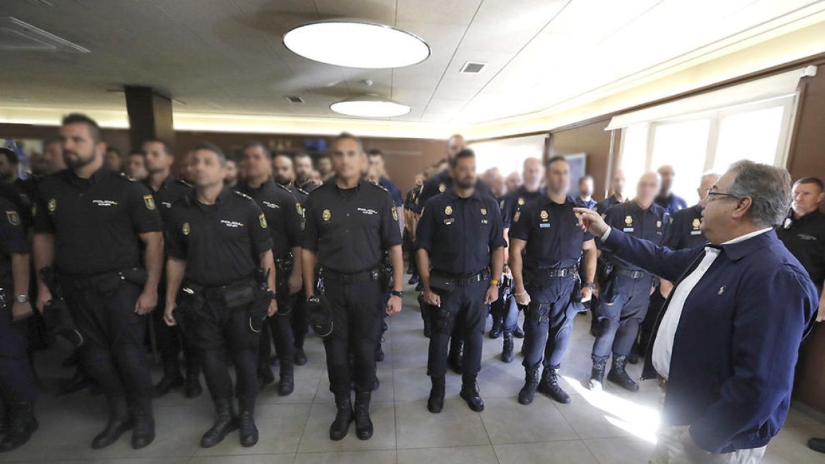 La Policía Nacional participarà a la desfinala de la Fiesta Nacional a Madrid