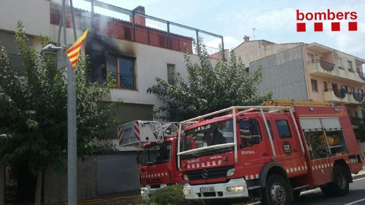 Una ferida lleu en una petita deflagració a la Bisbal del Penedès