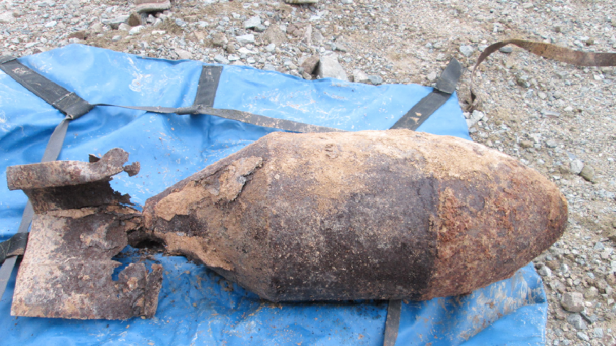 La Guàrdia Civil fa explotar una bomba d'aviació de la Guerra Civil trobada a Batea