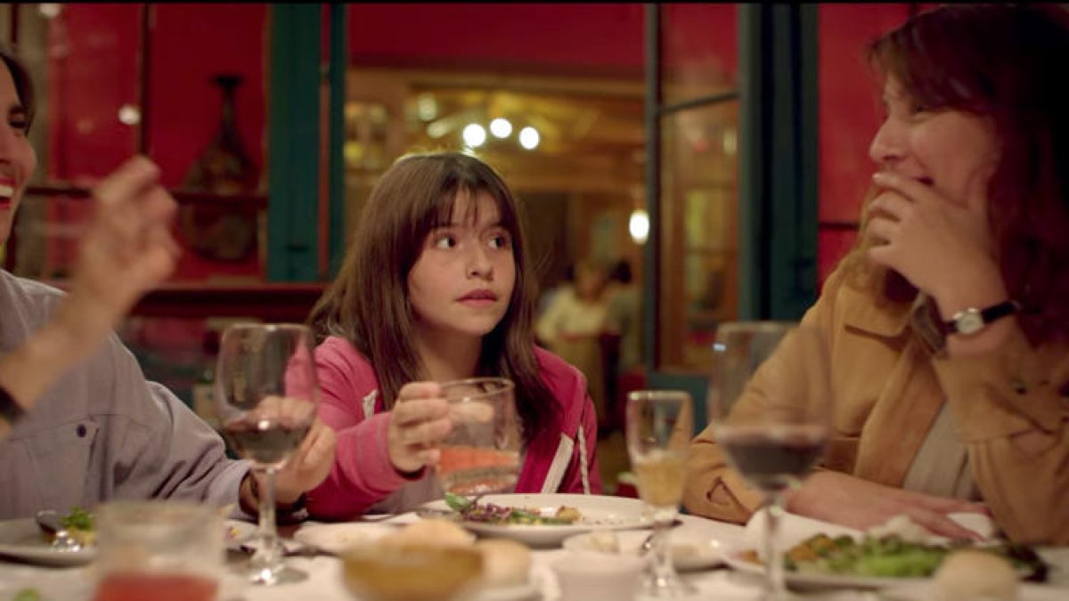 El cicle 'Women on Fire' del festival REC projectarà 'Rara' premiada al Festival de San Sebastián