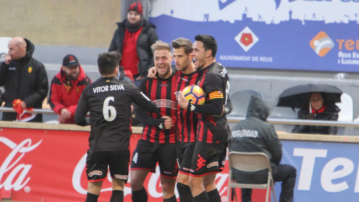 El CF Reus quiere volver a celebrar un triunfo.