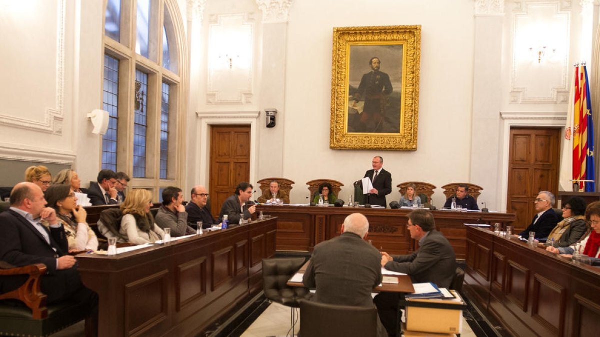 El ple dóna llum verda a l'arribada dels cinemes al Centre Comercial La Fira