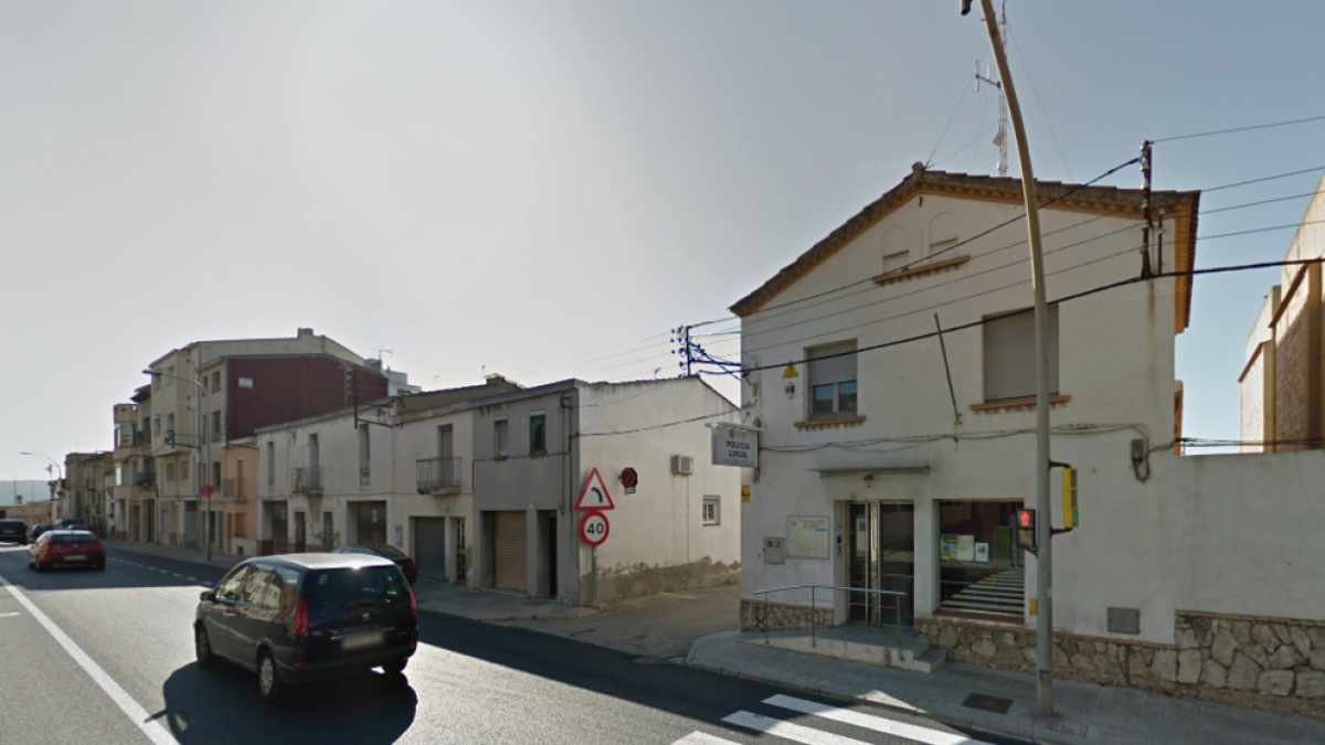 L'avís d'un ciutadà permet detenir una persona que intentava robar al local de Càritas
