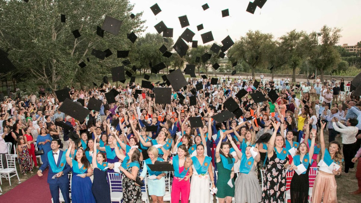estudis, graduats, Educació Primària, Campus Terres de l'Ebre, URV, acte, Educació Infantil, Infermeria, Administració i Direcció d'Empreses