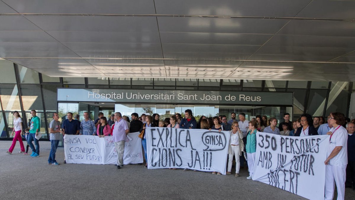 El Comitè de Ginsa denuncia el primer acomiadament per la sortida de Tortosa i Amposta
