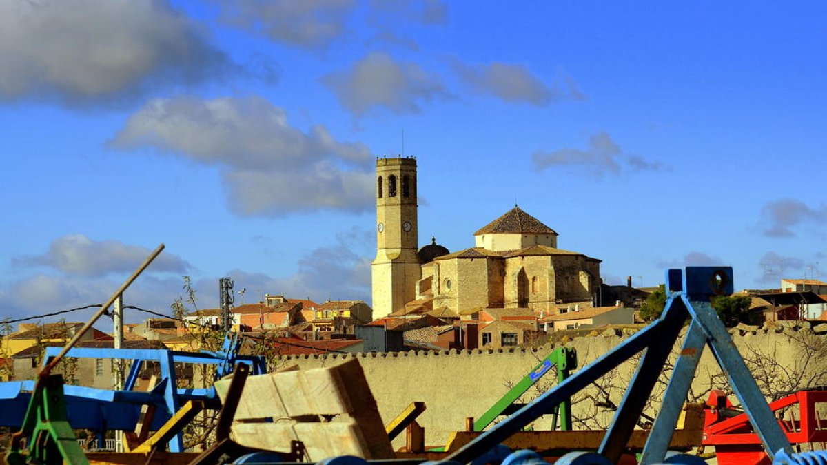 'Santa Maria de Sarral, la Iglesia y la villa', un libro sobre la historia y la cultura de Sarral