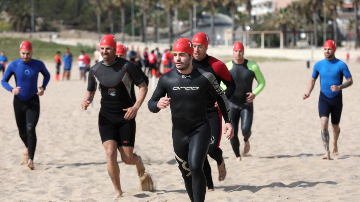 Decenas de socorristas ponen a prueba sus capacidades en el Arrebatamiento